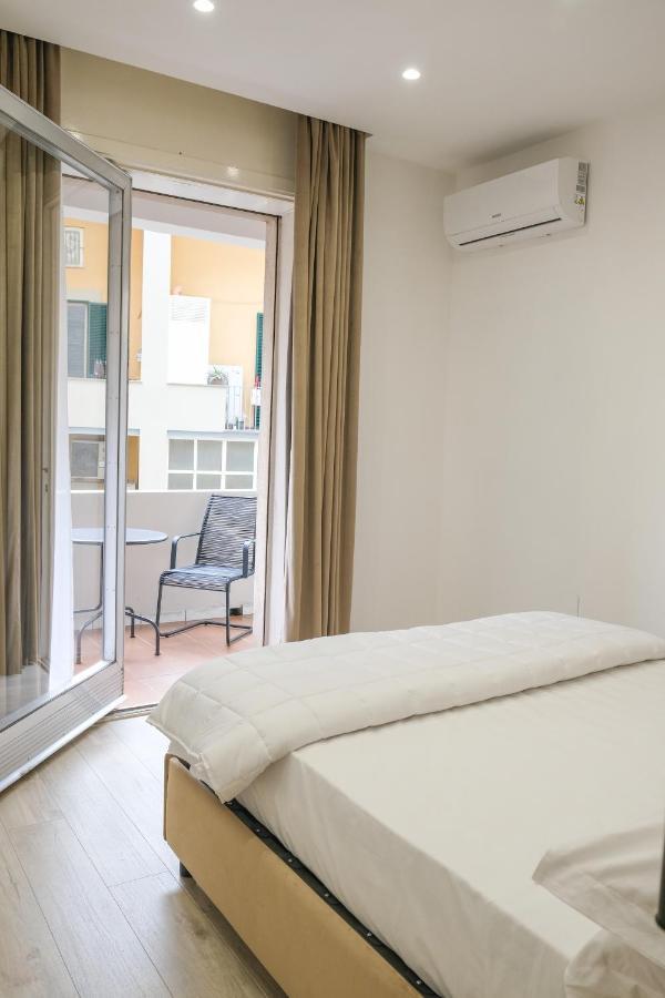 Aroma Apartment And B&B, Maschio Angioino Napoli Eksteriør billede